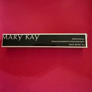 Mary Kay Ultimate Mascara - Black New in Box